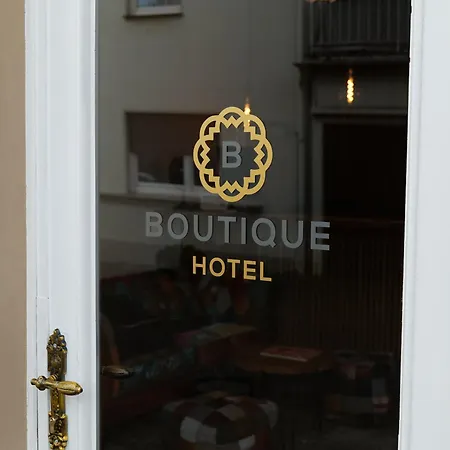 Boutique 3*