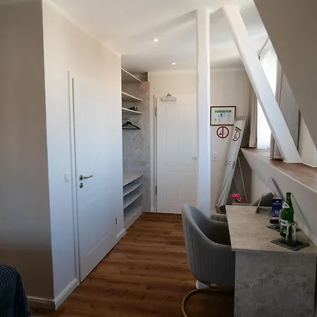 Boutique 3*