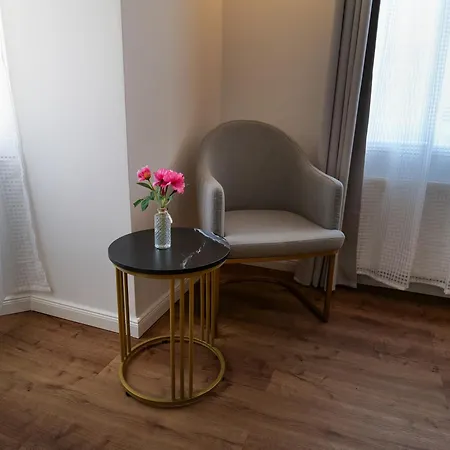 Boutique باد سالزفلن
