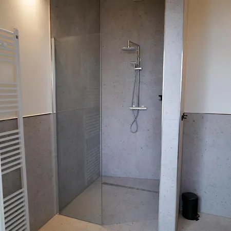 Boutique باد سالزفلن