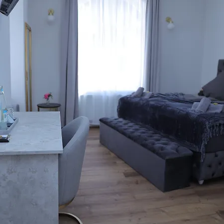 Boutique Szálloda 3*